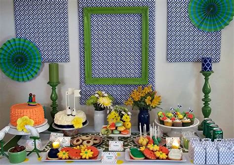 I am blown away by these 50 home birthday party themes from the 3rd annual birthday bash! Tropical anniversary party by In Flight | Chickabug