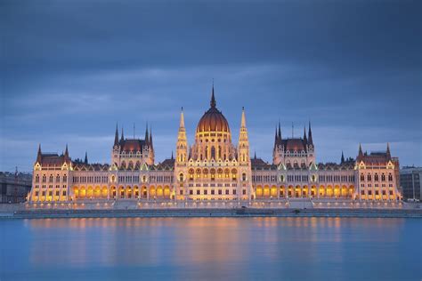 Top 5 Attractions In Beautiful Budapest Radisson Blu
