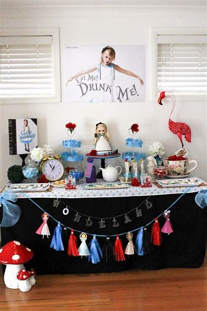 Alice Wonderland Party Table Birthday