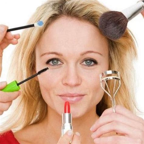 32 Makeup Tips That Nobody Told You About Best Makeup Tips Makeup Tips Beauty Hacks