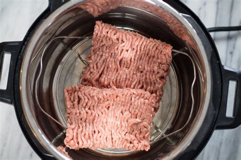 I just made this recipe in an 8 at instant pot for an 8.4 lb turkey. Ground Turkey Tacos | Devour Dinner Instant Pot Recipe