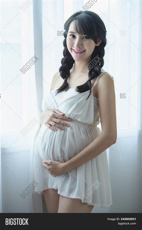 Pregnant Asian Telegraph