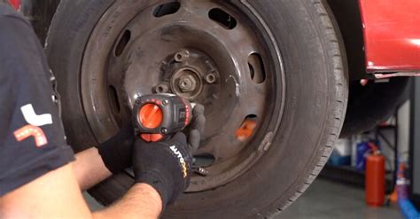 How To Change Front Brake Discs On Citroen C3 1 Replacement Guide