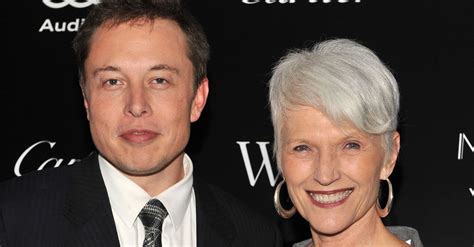 Elon Musks Mom Is A 67 Year Old Model Huffpost