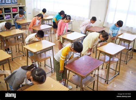 Japanese Elementary School Kids In The Classroom Stock Photo Alamy
