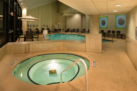 Marriott Memphis East Indoor Hot Tub Guestroom Comfortable Hotel Hotel Indoor Hot Tub
