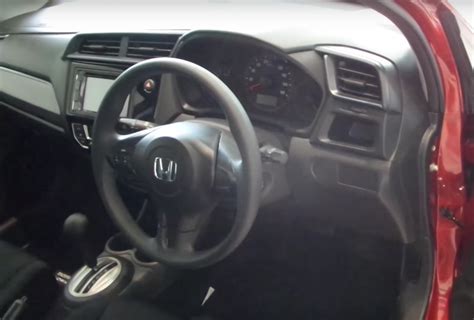 39 Konsep Penting Interior Honda Mobilio Rs 2016