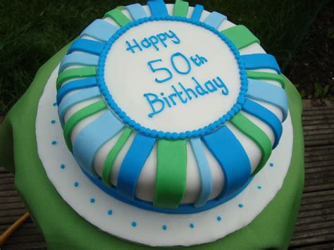 Entdecke rezepte, einrichtungsideen, stilinterpretationen und andere ideen zum ausprobieren. green and blues | 50th birthday cakes for men, 70th ...