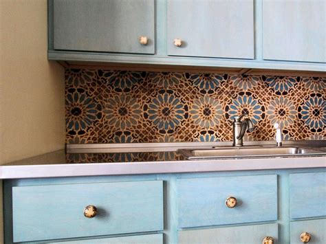 But it's also a blank canvas just waiting for your personal stamp. Kitchen Tile Backsplash Ideas: Pictures & Tips From HGTV ...