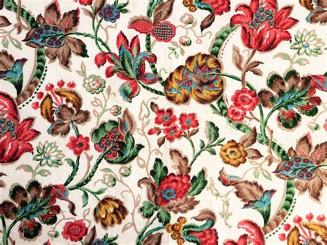 Vintage Off White Jacobean Linen Fabric 57 X 55cm By Mrssmallswonders
