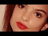 'Blurred Lines' beauty Emily Ratajkowski - YouTube