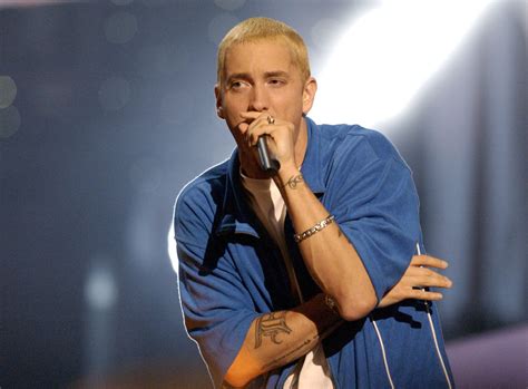 Eminem Hair Eminem Hairstyle Hair Cut Caesar Mp3 Gaul