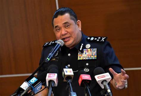 In malaysia, the principal act of limitation is set out in the limitation act 1953 (the act) basically based on the english limitation act 1939 which was since then replaced with the limitation act 1980. Police tracking down suspect who fled after release by ...