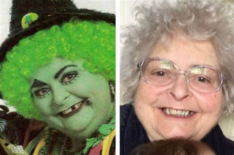 Grotbags actress Carol Lee Scott passes away at 74 - Bollywood News