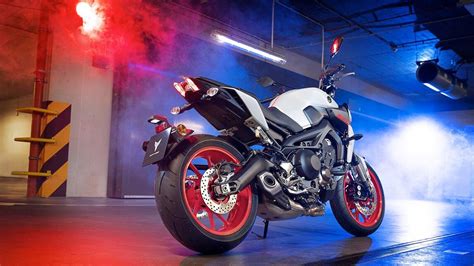 Yamaha Mt Hyper Naked Colorazione Fluo Le Foto Inmoto My Xxx Hot Girl