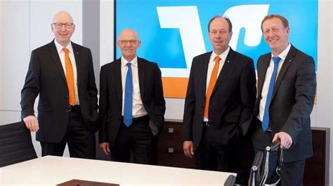 Von girokonto und finanzierung über geldanlage bis versicherungen: Bankverein Bebra und VR-Bank Bad Hersfeld-Rotenburg wollen ...
