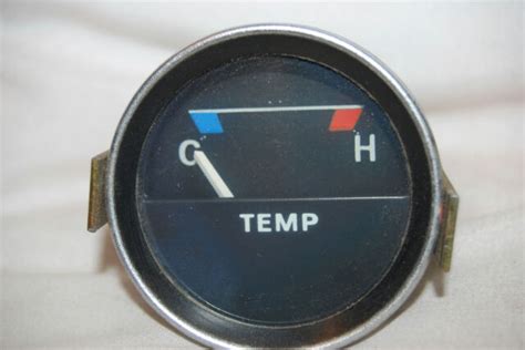 Vintage Temperature Auto Gauge Cold Hot Temp 2 Ebay