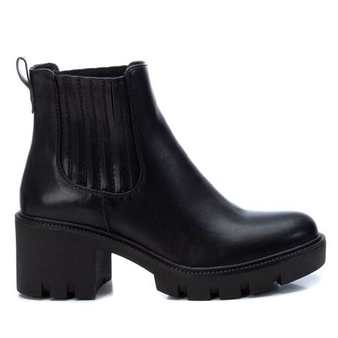 Simple Science: How to Make a Volcano with Kids