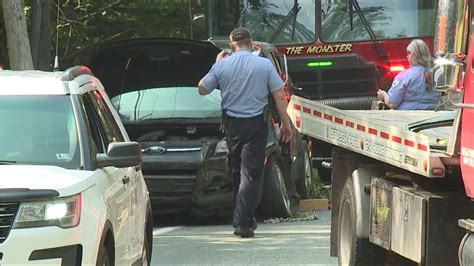 Wayne County Man Dies In Crash