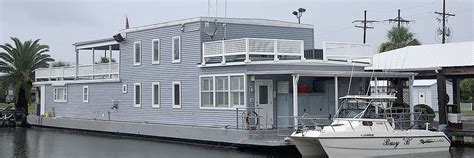 Luxury Houseboat Barge Louisiana Sportsman