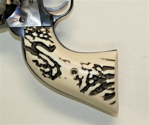 Pietta 1873 Sa Revolver Stag Like Grips