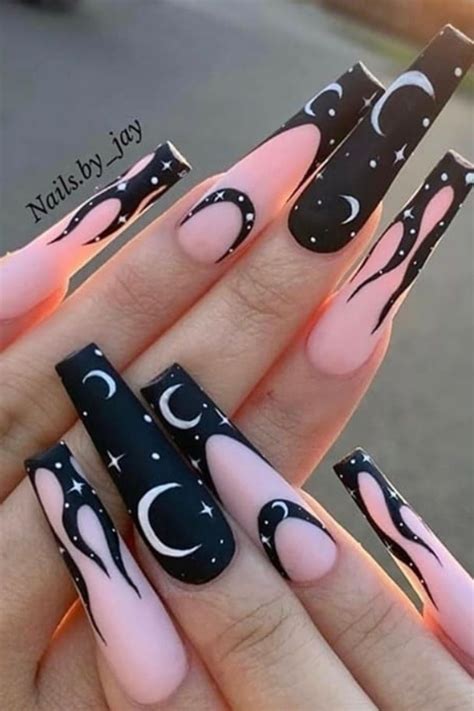 Cool Gothic Nails Are Always Eye Catching As Fashion Experts In Gothic
