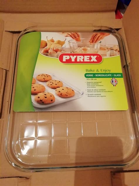 Pyrex Transparent Oven Safe Scratch Resistant Glass Baking Roasting
