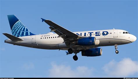 N883ua United Airlines Airbus A319 132 Photo By Kirkxwb Id 1362984
