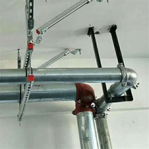 Adjustable Wall Support Bracket For Securing Insulated Pipe