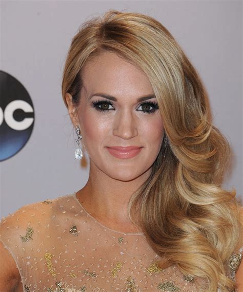 Carrie Underwood Hairstyles In 2018