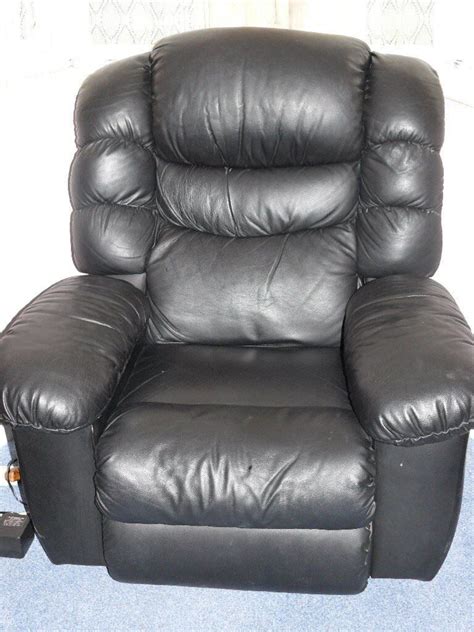 Lazy Boy Recliners With Wooden Arms Lazboy Rocker Swivel Recliner