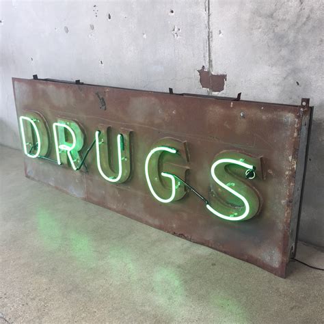 Neon Drugs Vintage Sign Urbanamericana