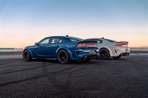 Hennessey 1000 Hp Dodge Charger Hellcat Widebody Hits The Track And