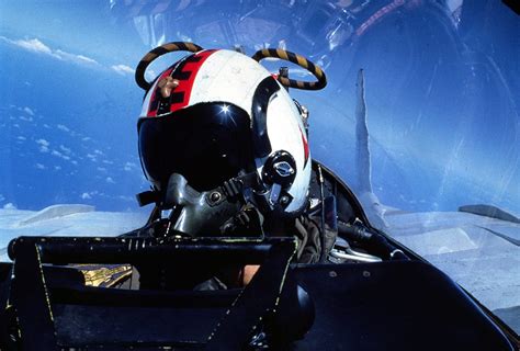 Book Reveals How Top Gun F 14 Scenes Were Filmed Business Insider