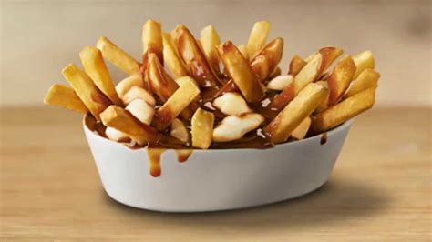 Poutine à La Burger Offered At Canadian Burger Kings Youtube