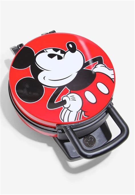 Do you know what the perfect disney gift ideas are for adults at christmastime? 16 Unique Disney Gifts for Adults - Christmas Gift Ideas ...