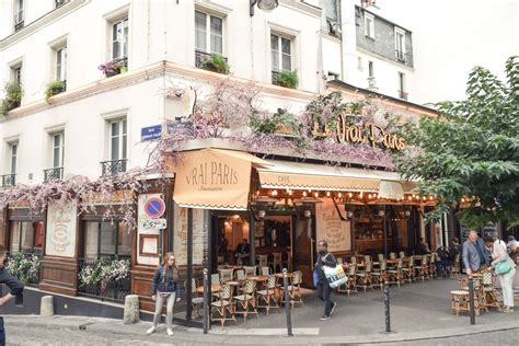 Where is le salon de the in west hollywood? Le Vrai Paris Restaurant : An Adorable Bistrot in Montmartre