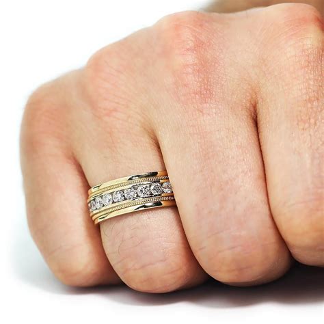 Https://wstravely.com/wedding/what Finger Does A Man Wear His Wedding Ring