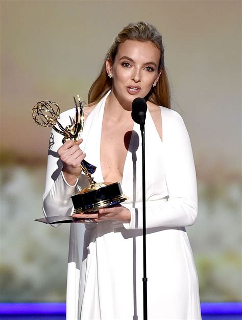 Sep 22 The 71st Annual Emmy Awards Show 047 Stunning Jodie Comer Jodie Comer Com