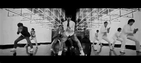 Sorry, sorry is a song performed by south korean boy band super junior. Super Junior GIF - Find & Share on GIPHY