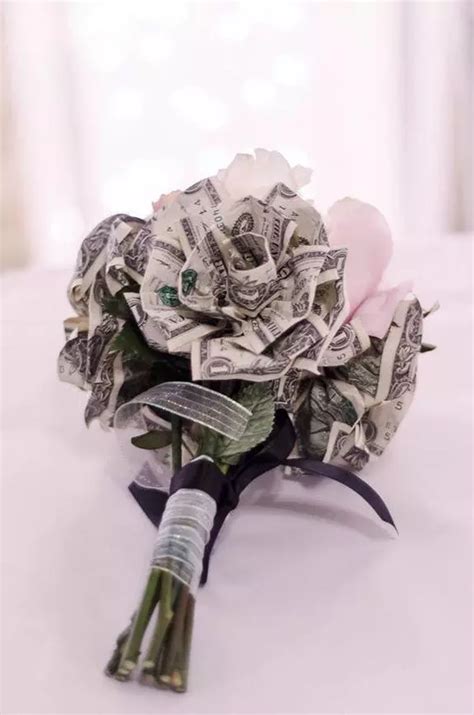 Ideas Originales Para Regalar Dinero En Una Boda Money Flowers Money