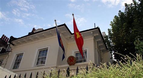 Opening Hours And Holiday Calendar 2010 Of Vietnam Embassy In Uk