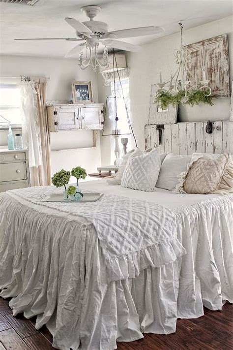 2019 Best Farmhouse Bedroom Decor Ideas And Remodel