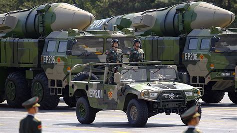 Kevin frayer / getty images china ya no depende como antaño de las importaciones de material militar. Las armas secretas que China dejó entrever durante su gran ...