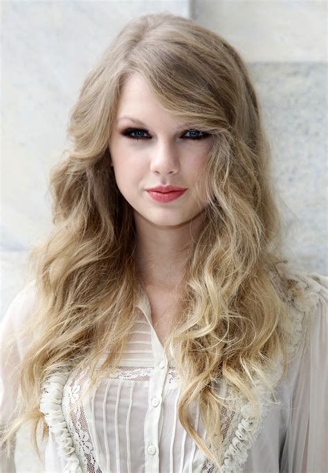 How To Style My Hair Like Taylor Swift Taylor Swift Hair Make Up Ideas Hair Style Beauty