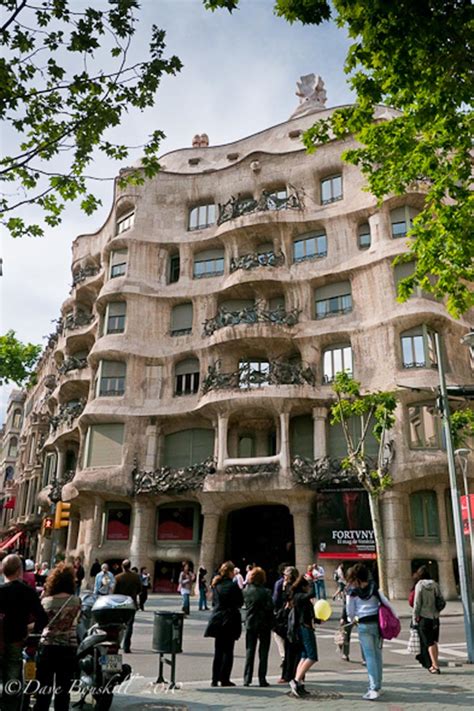 Gaudi In Barcelona 10 Must See Buildings The Planet D