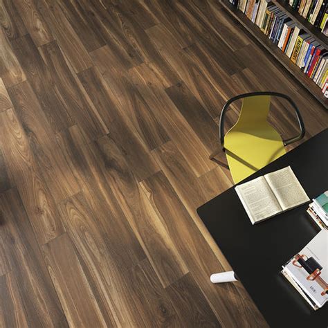 Selbstverständlich ist jede caesar fliese thema dauerhaft in unserem partnershop im lager und kann sofort geliefert werden. Innenraum-Fliesen - HIKE : LUMBER - CERAMICHE CAESAR ...