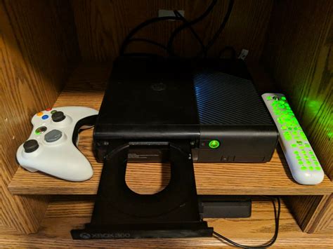 Microsoft Xbox 360 E 4gb Dusky Console Bundle Warranty And Equipment Included Icommerce On Web