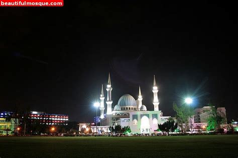 Therefore, the iium mosque or masjid sultan haji ahmad shah, as it is known, forms the locus or the spiritual core of the iium community. World Beautiful Mosques Pictures