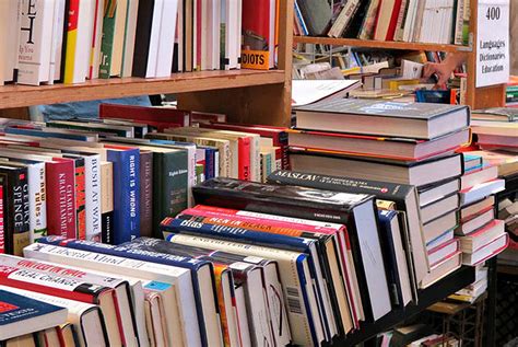 Used Book Sale Will Support Hamilton Library